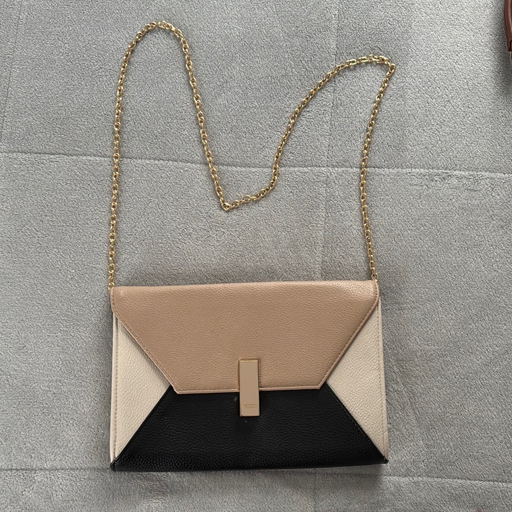 Guess elegant Beige and Black Women's Bag